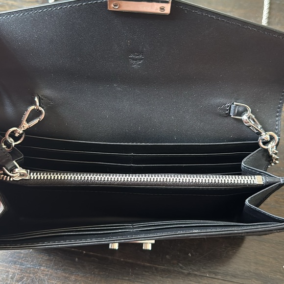 MCM designer clutch purse - Picture 4 of 5